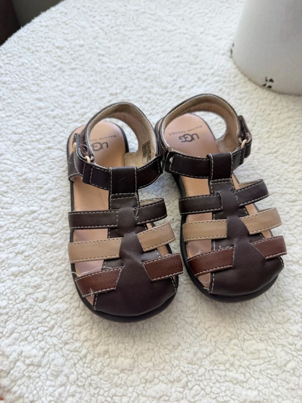 Toddler Ugg Boys Brown Sandals 10c